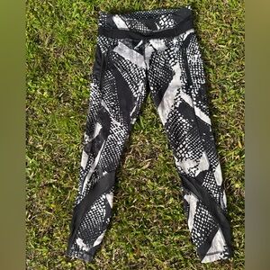 lululemon athletica Monochrome Patterned Leggings